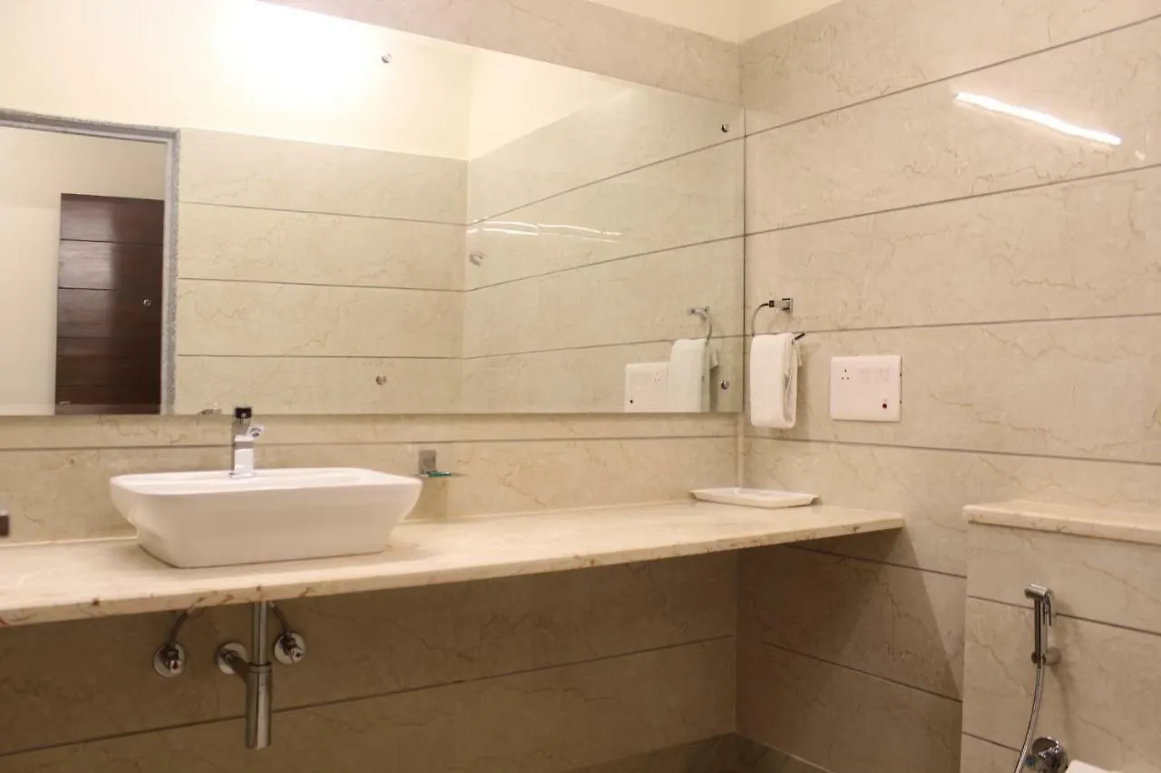 **** Hotel Royal Residence Iffco Chowk Gurgaon India