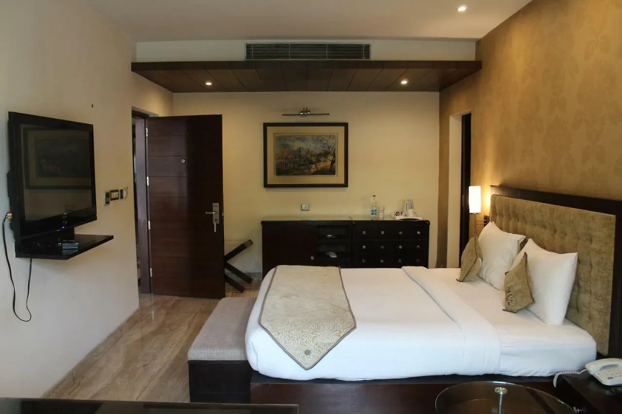 Hotel Royal Residence Iffco Chowk Gurgaon