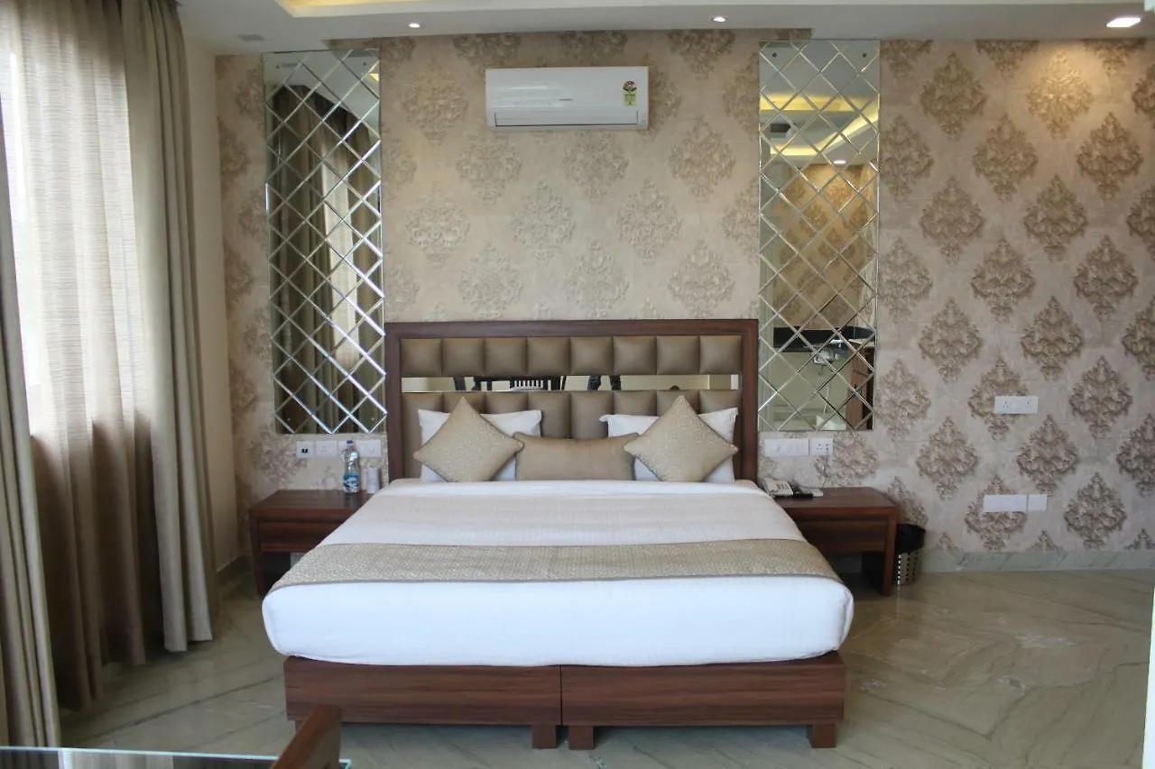 Royal Residence Iffco Chowk Gurgaon Hotel